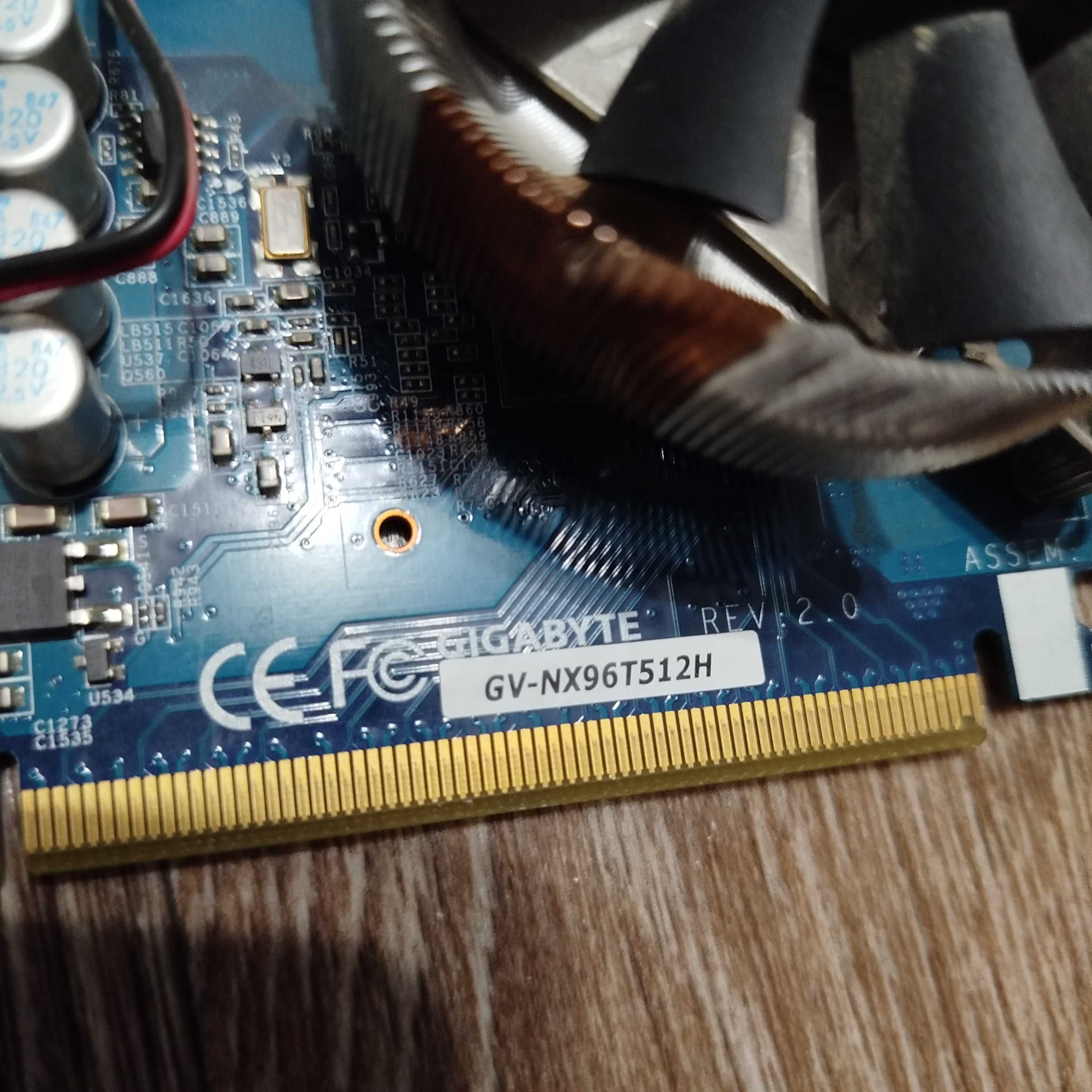 Відеокарта Powered by GeForce 9600 GT GPU GV-NX96T512H (rev. 2.0)