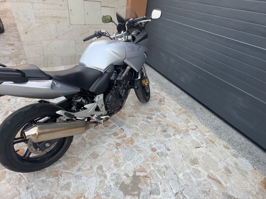 Mota Honda cbf600 ano de 2007,  só 7000km. Como nova