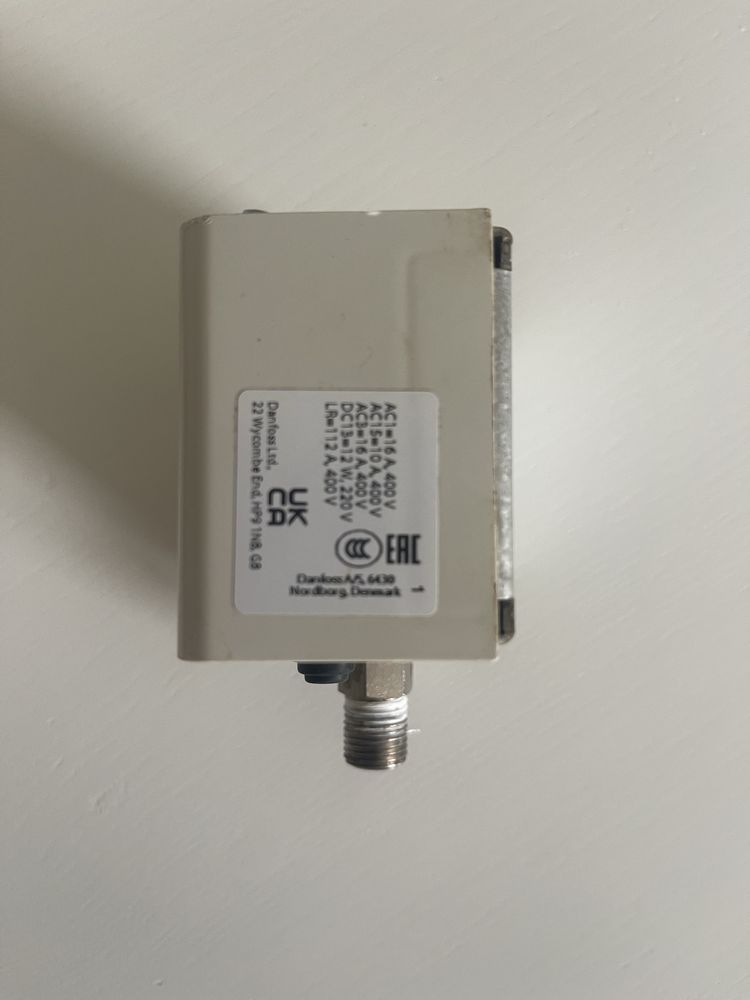 Pressostato danfoss KP36