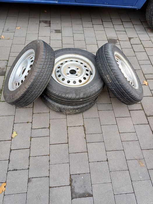 Felgi z oponami do przyczepki  R 13