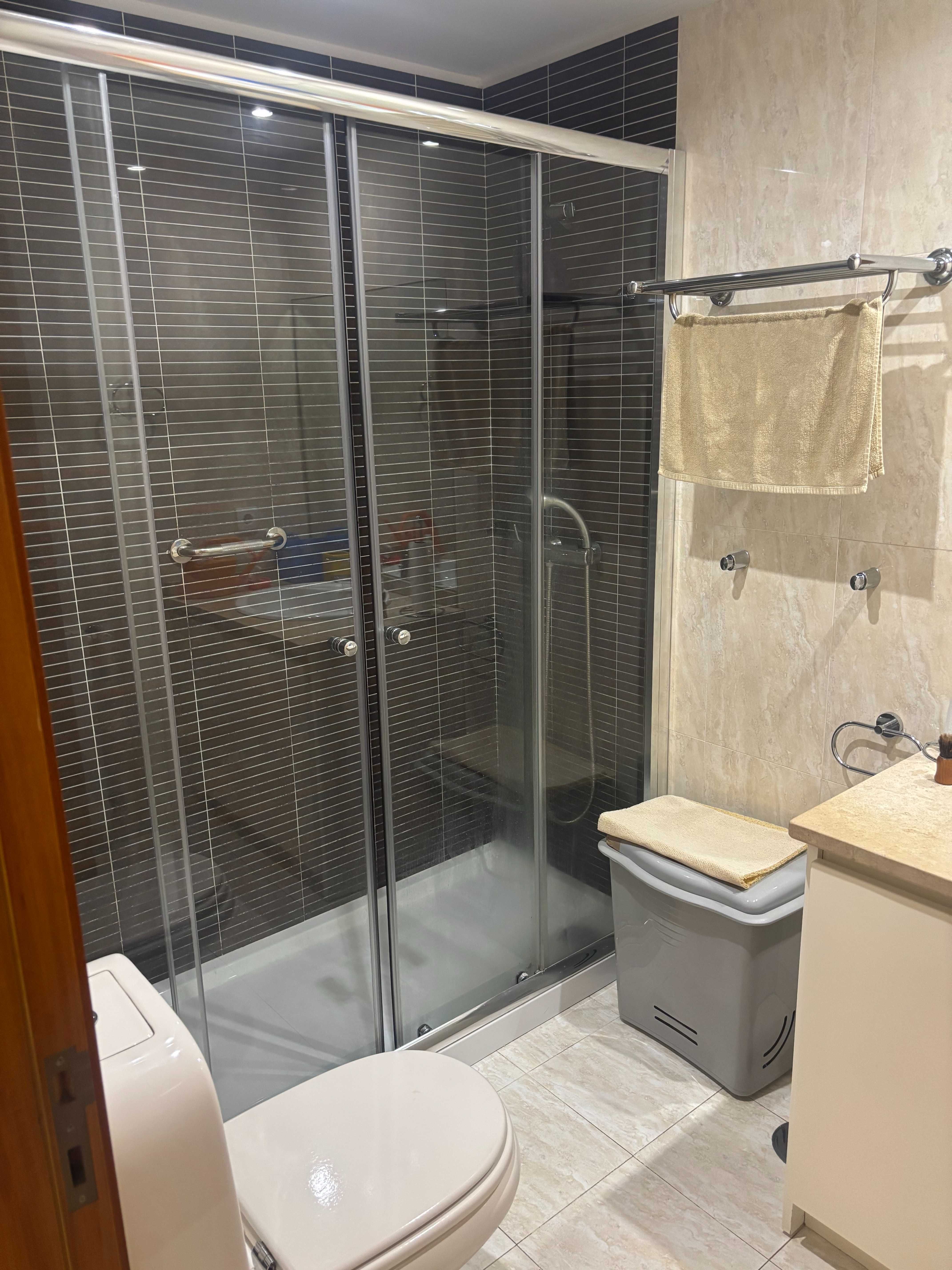 Apartamento T2, Urbanização Quinta da Vera Cruz - Candal