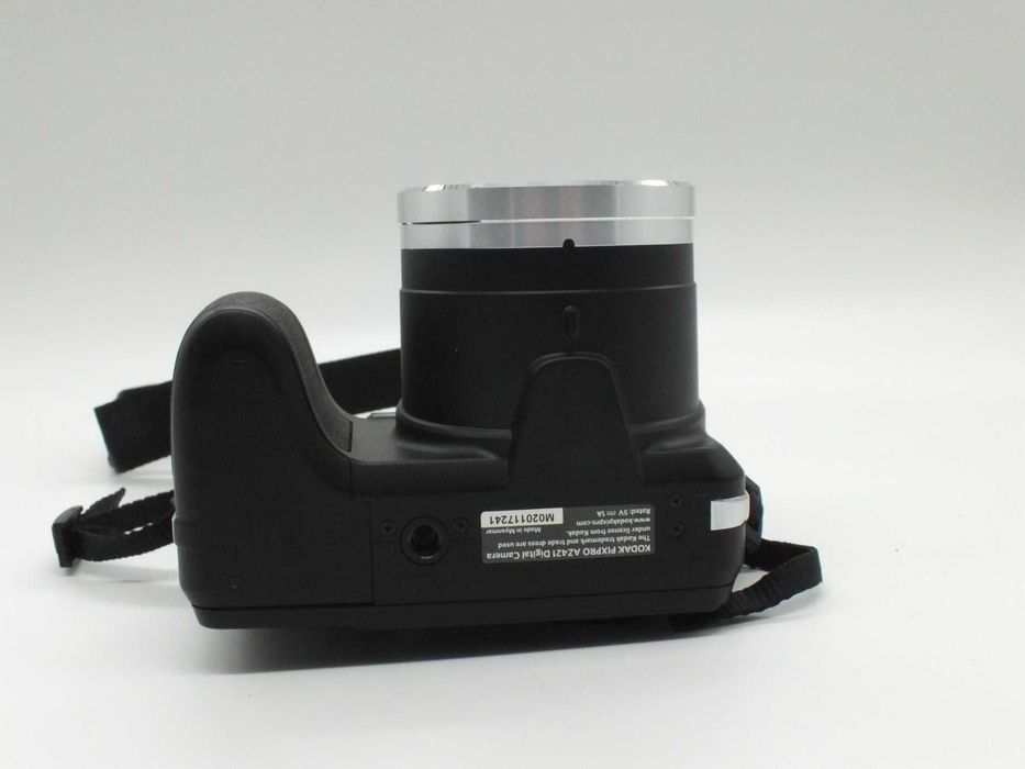 Aparat Kodak PIXPRO AZ421, powystawowy, nowa bateria i ładowarka.