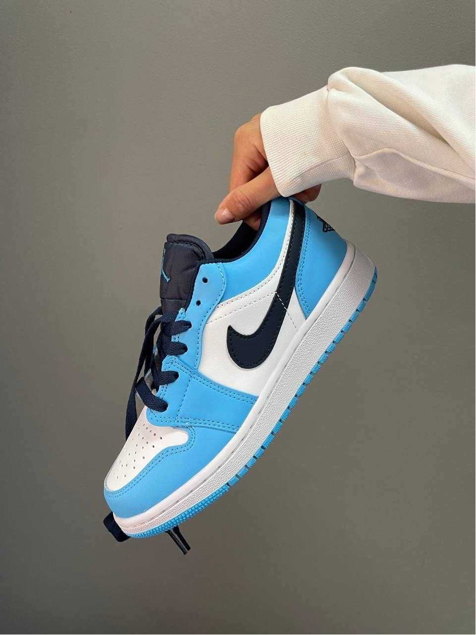 Nike Jordan 1 Retro Low Blue Black