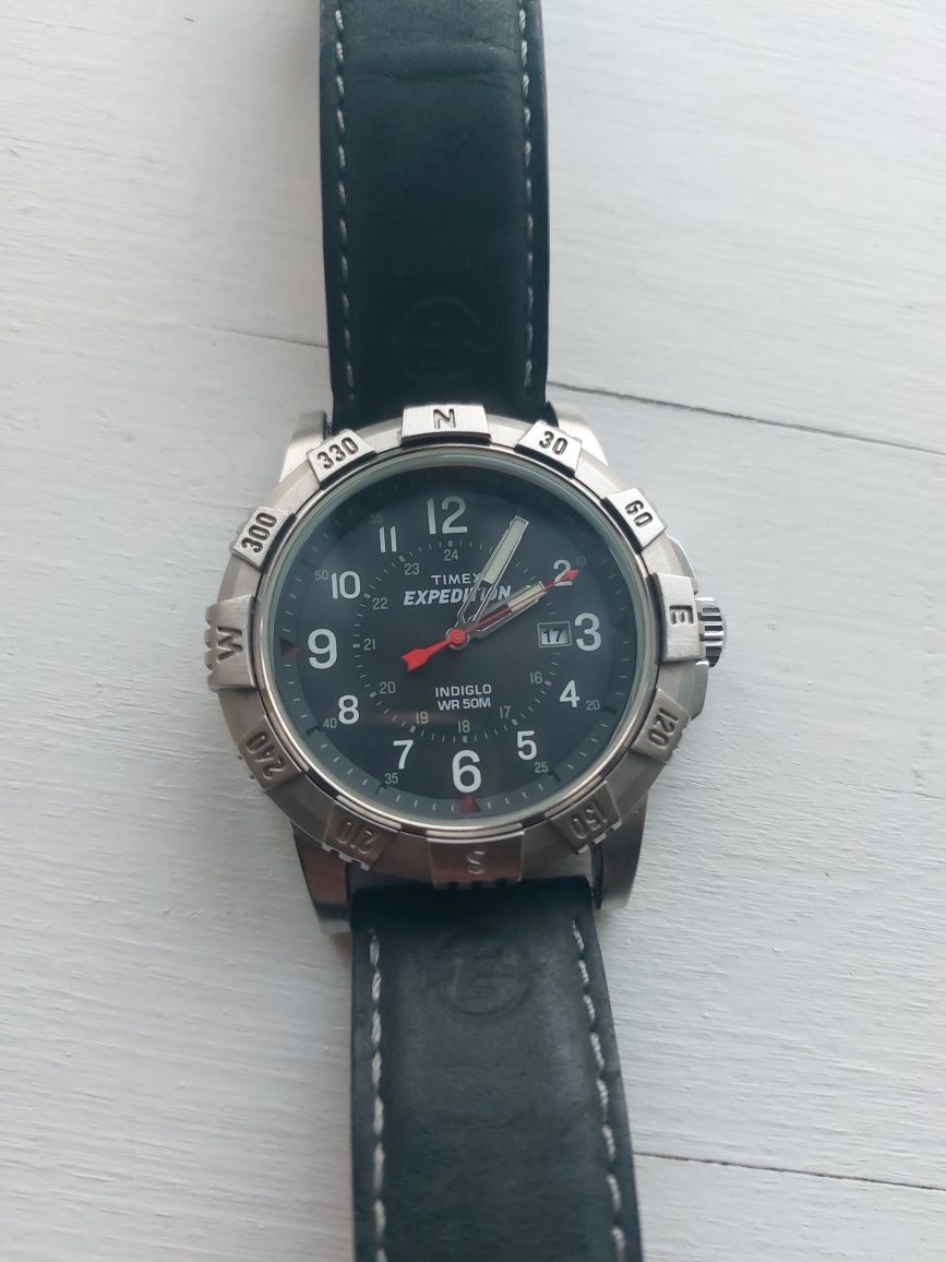 Годиник чоловічий. "Timex"