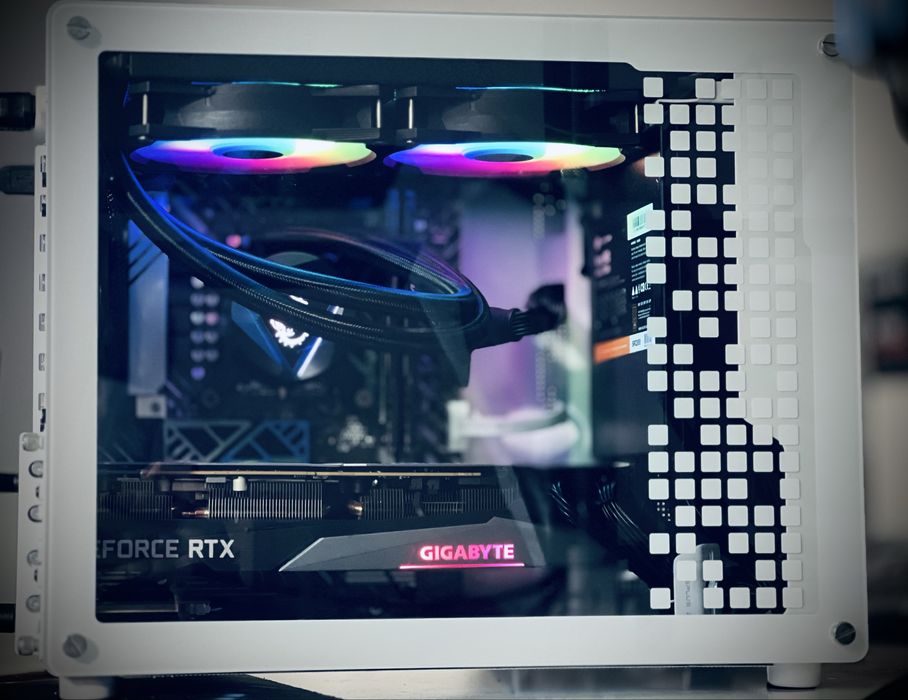 Kompaktowy Gaming PC i5 12400F AiO RTX3070 1TB NVMe WiFi BT ARGB GWAR