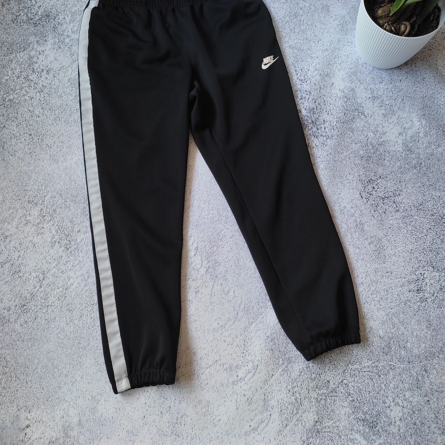 Мужские спортивные штаны nike skinny tribute joggers tech