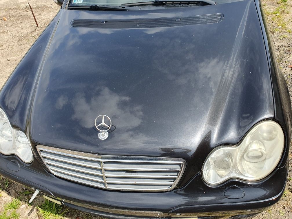 Maska mercedes c w203 sedan kombi c197 lift zderzak