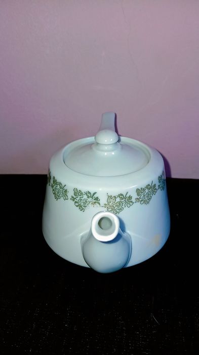 Porcelanowy Imbryk