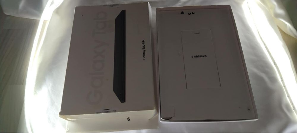 sprzedam tablet Samsung Galaxy TAB A9+