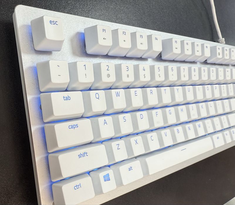 Razer Huntsman Mercury Teclado Mecânico Gaming RGB - Inglês USA