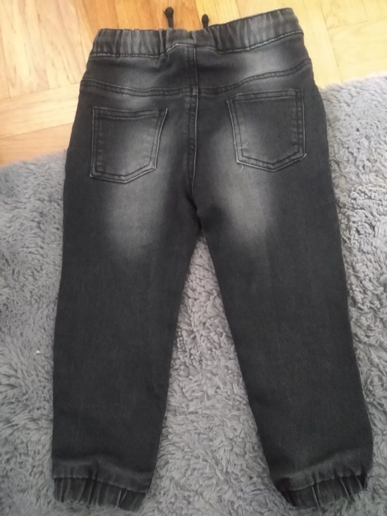 Spodnie dżinsowe jeans 98