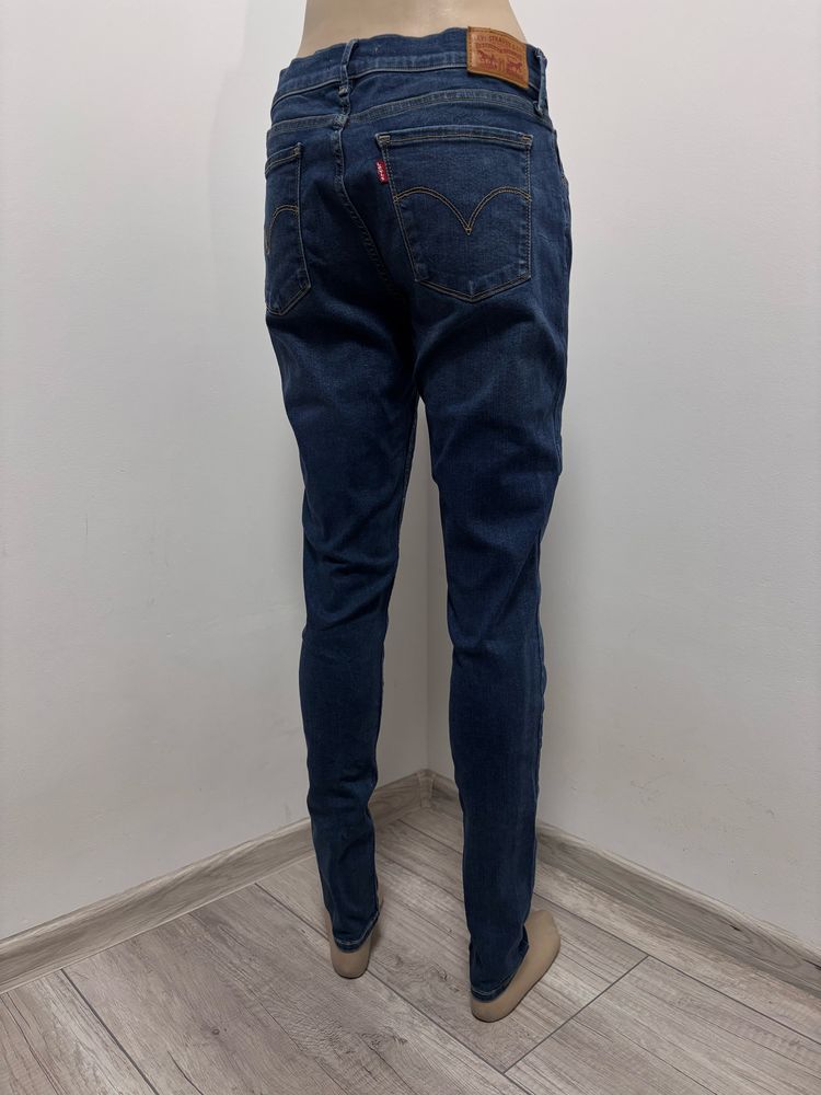 Damskie Levi’s 710 Super Skinny W31 L30 elastyczne granatowe