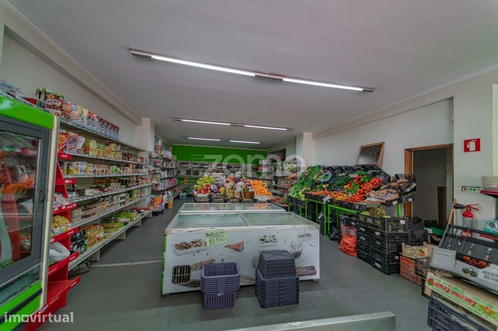 Mercado para Trespasse em Maximinos, Braga