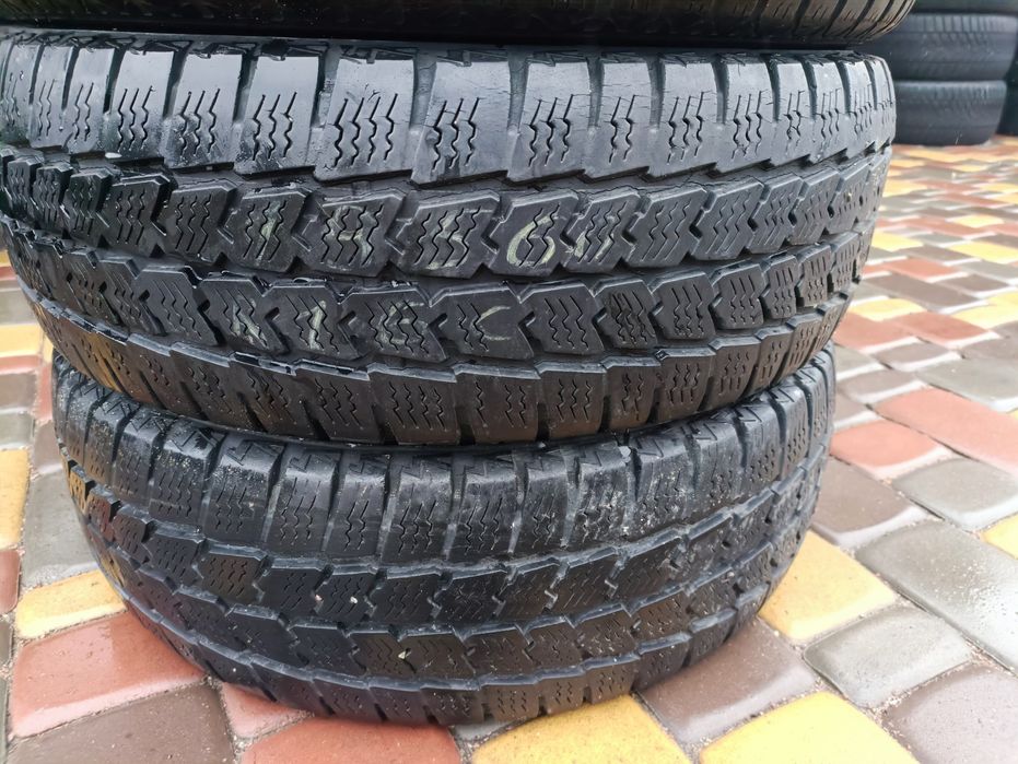 Зимові шини 195/60 R16C гума покришки