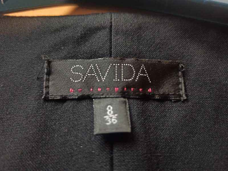 Sukienka czarna dopasowana elegancka aplikacje Savida