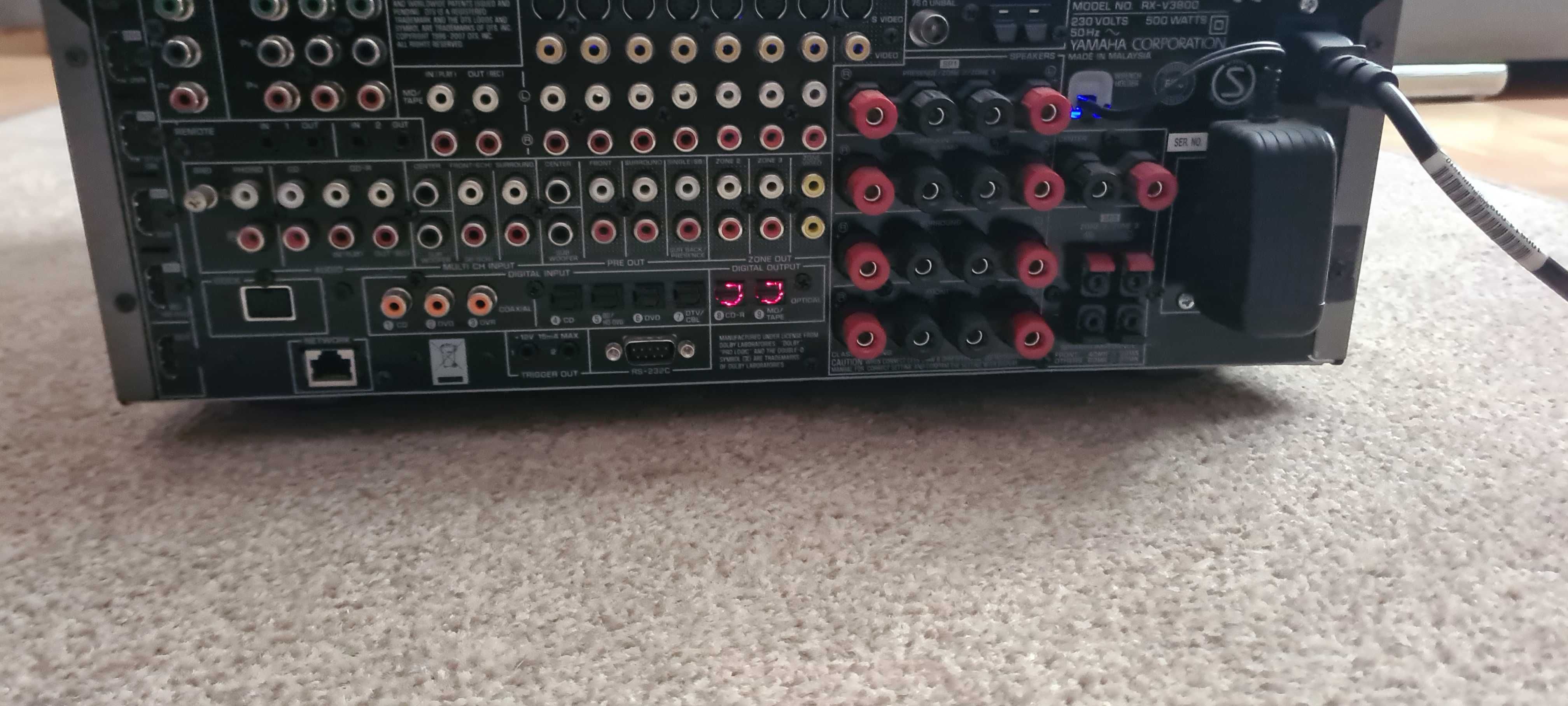 Amplituner Yamaha RX-V3800