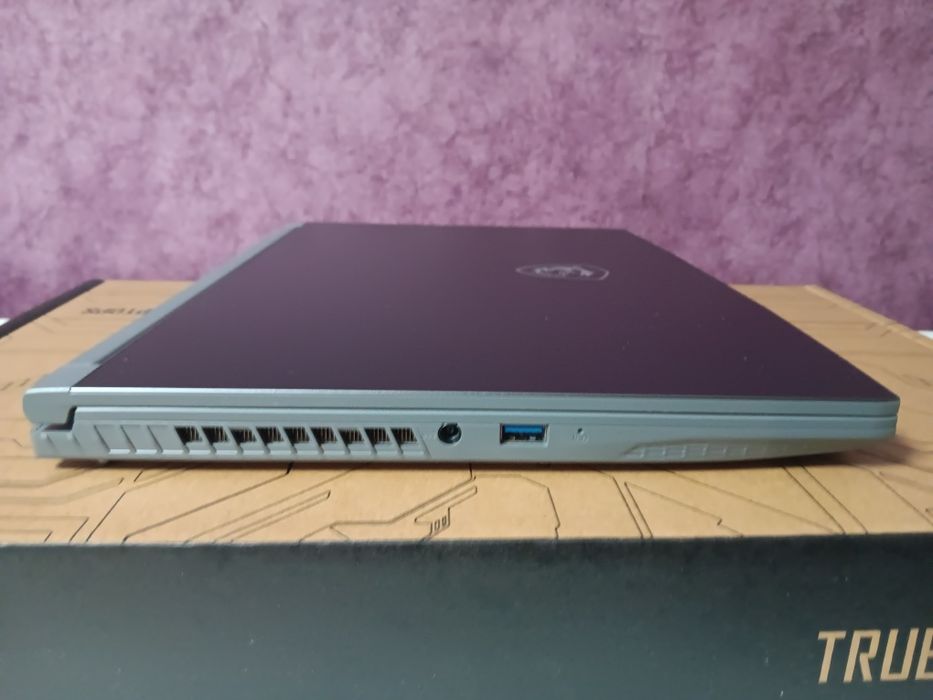 Ноутбук MSI Thin 15, IPS Full HD 144 Гц, Core i5, RAM 16 Гб, RTX 2050