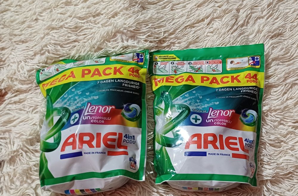 Kapsułki do prania Ariel z lenorem 88 szt