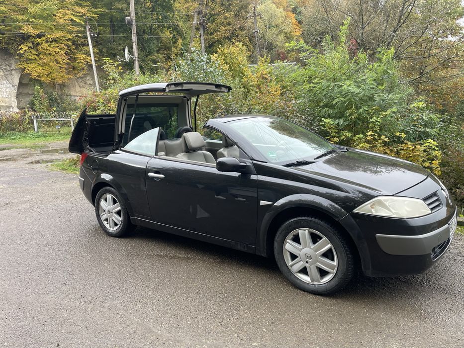 Megan 2 Cabrio- Coupe