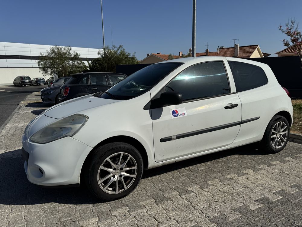 Renault Clio 1.5 dci comercial