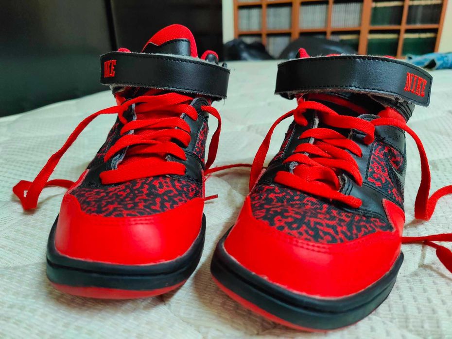 Tênis Nike iD vermelho tam. 38 novas