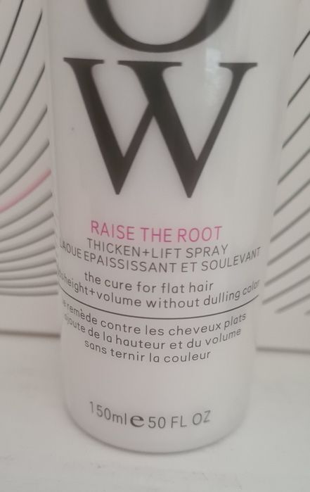 Color Wow Raise the Root Thicken + Lift Spray.