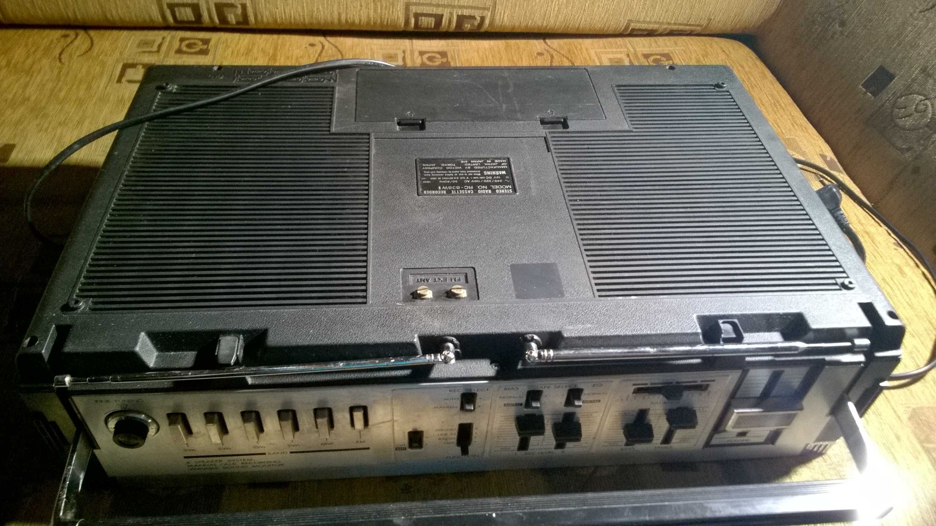 Radiomagnetofon Vintage JVC  RC-838W