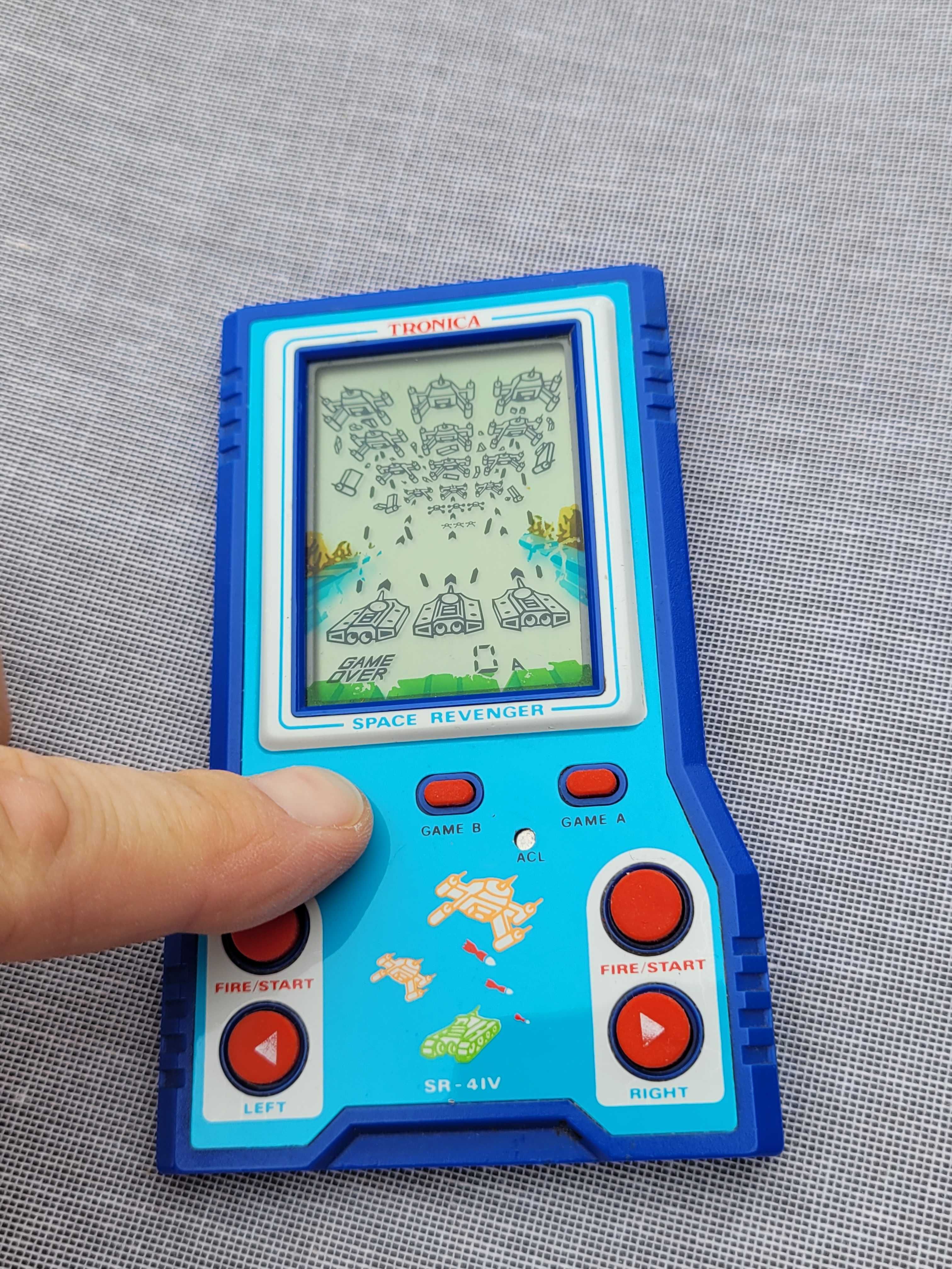 Space Revenger - gra elektroniczna sprzed 40 lat!