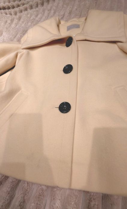 Жіноче Півпальто (болеро)