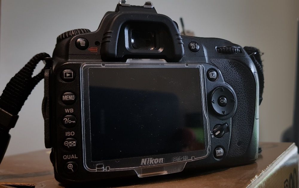 Nikon D90