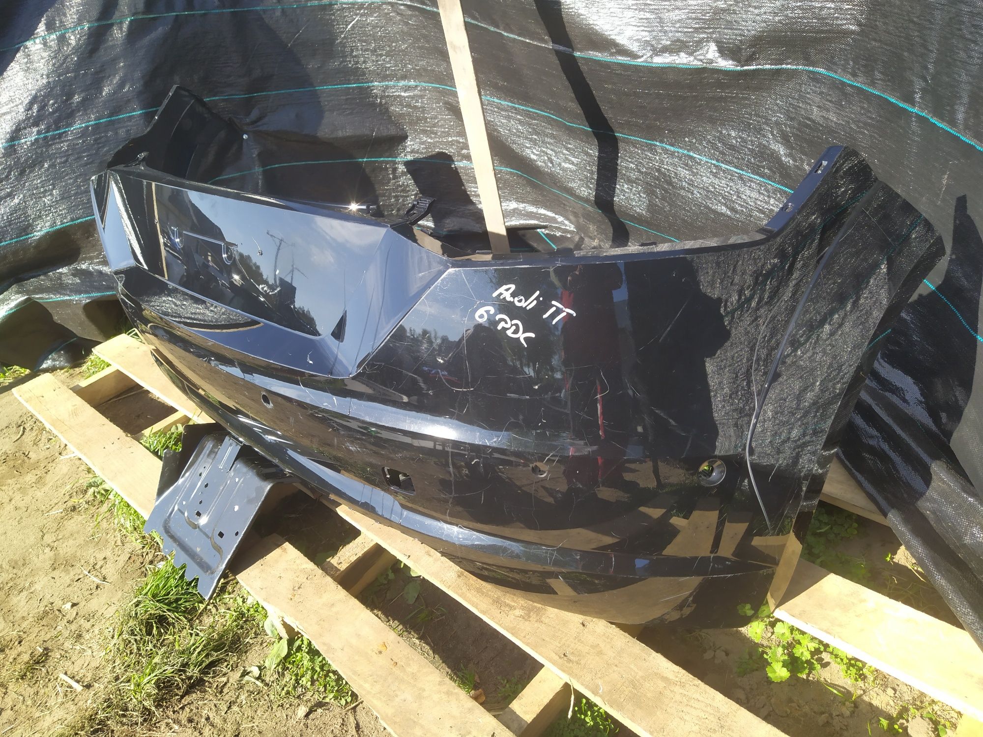 Zderzak tył tylny Audi TT 8S 14-17 6x PDC