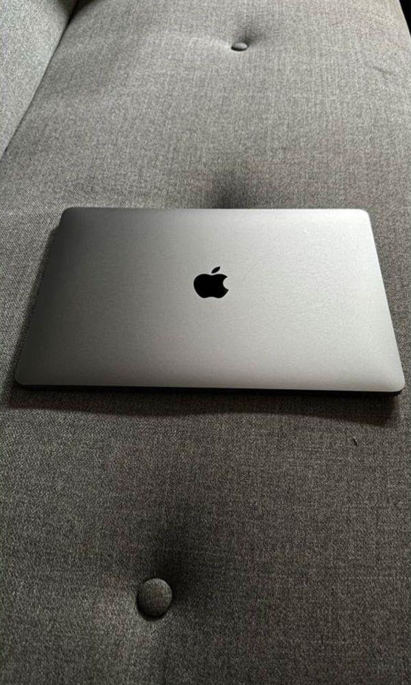 MacBook Pro 2017 13/RAM 8/SSD 128