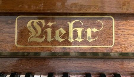Przedwojenne pianino Franz Liehr