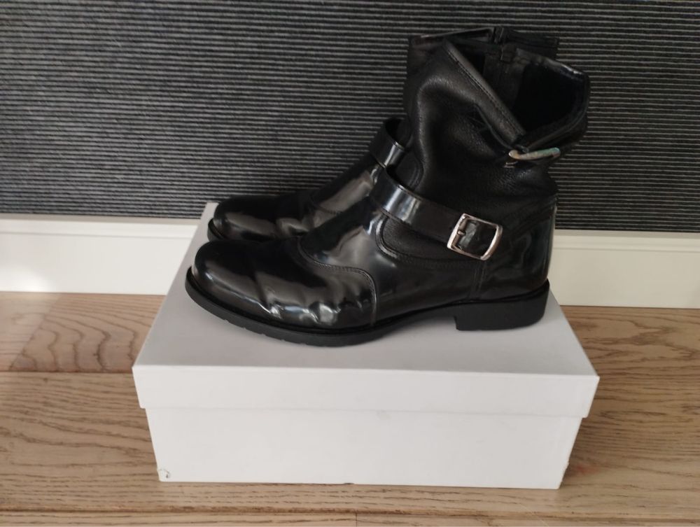 Buty czarne Versace za kostkę rozmiar 43