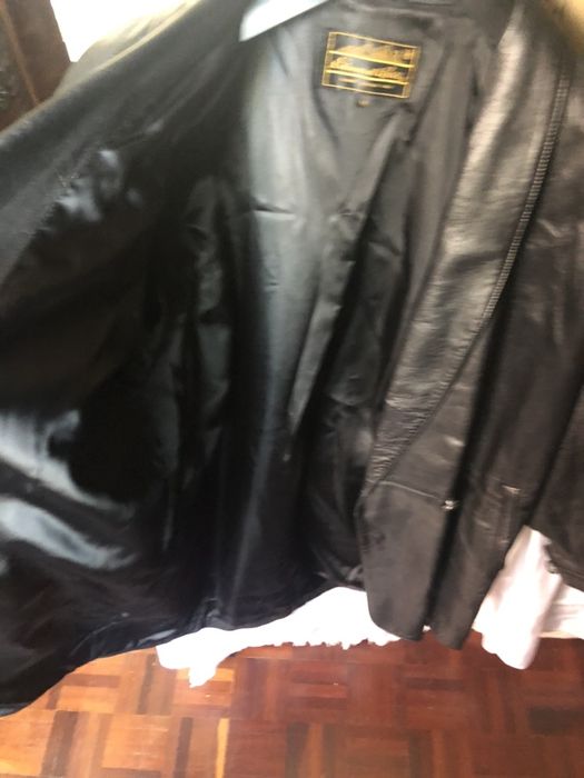 Casaco pele classico preto