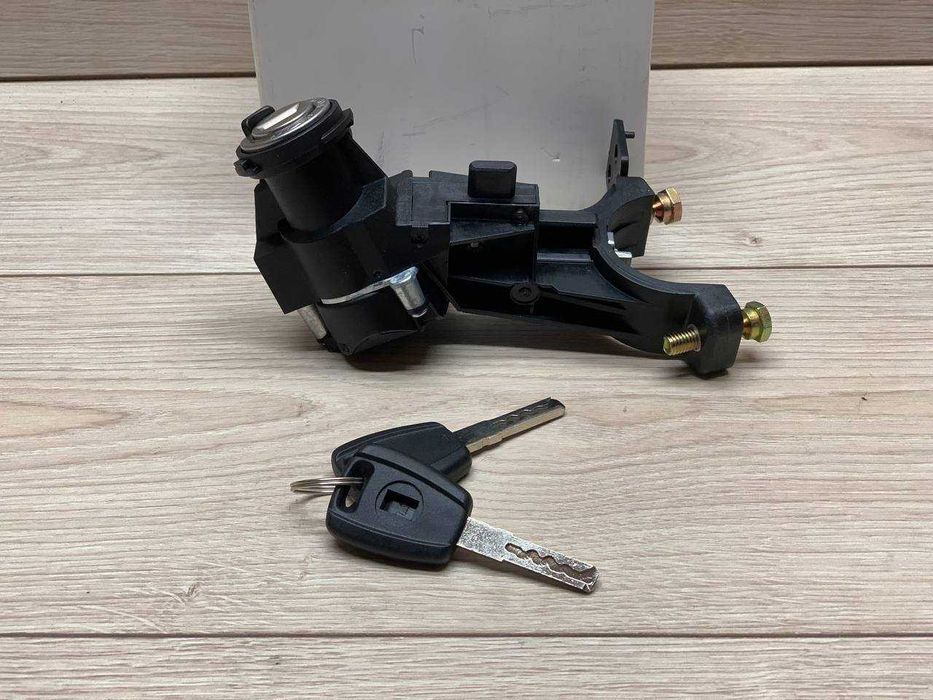 Замок запалення Фіат Добло 263 Doblo Fiorino Linea Qubo Bipper Nemo
