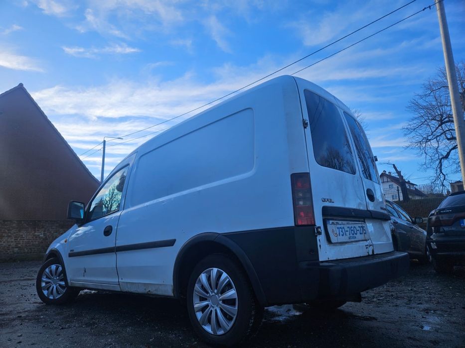 Opel Combo 1.7 diesel // zadaniowiec // tanio