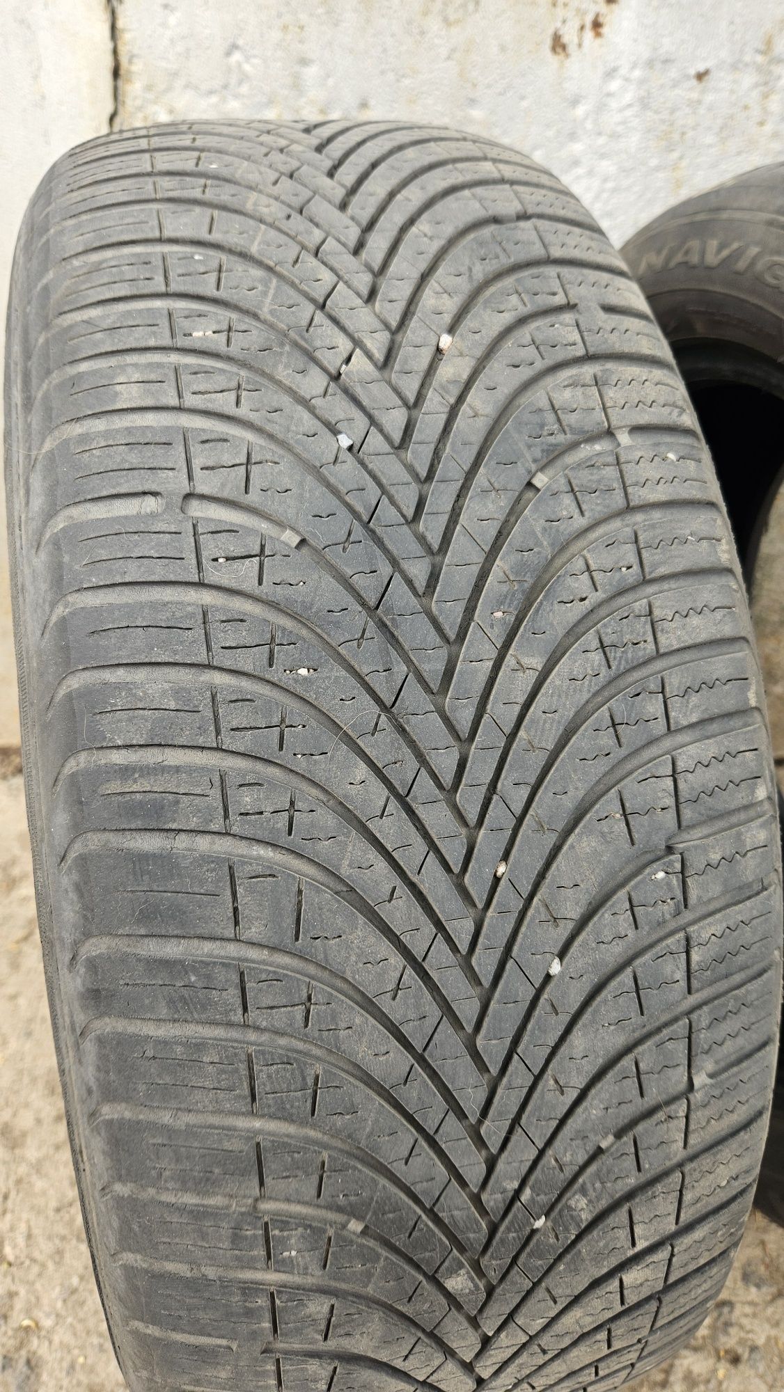 Резина 205/55 r16