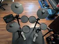 Bateria eletrónica Yamaha Dtx452K E-Drums