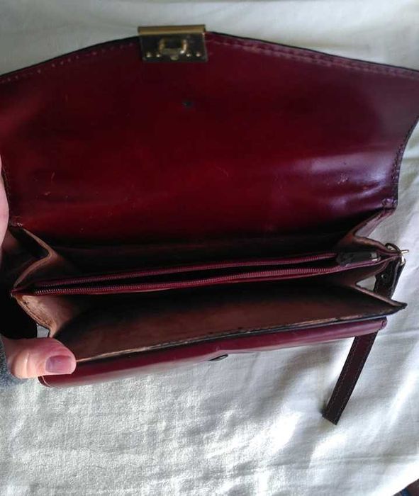 Carteira em pele, nunca usada!