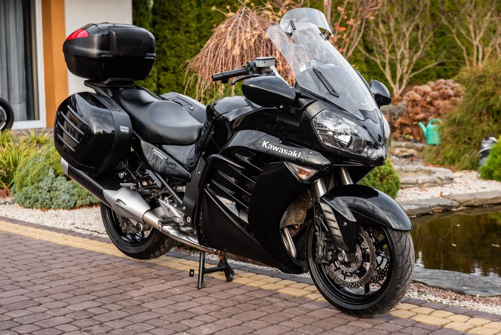 KAWASAKI GTR 1400 Lift 3 Kufry ABS KTRC Gmole Dostawa