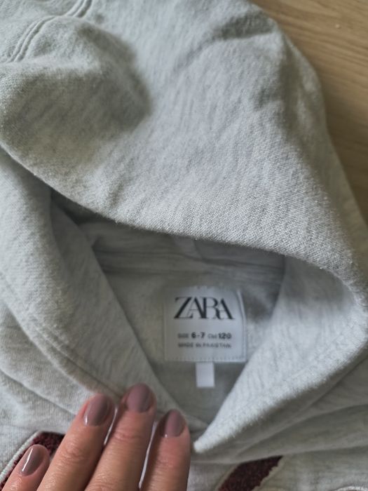 Szara bluza z kapturem z napisem Zara rozmiar 120 dla chłopca