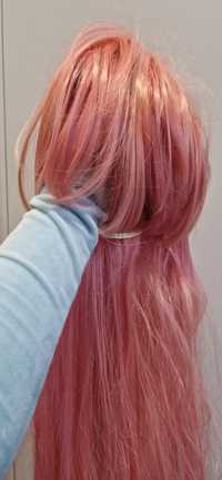Różowa peruka dl włosy