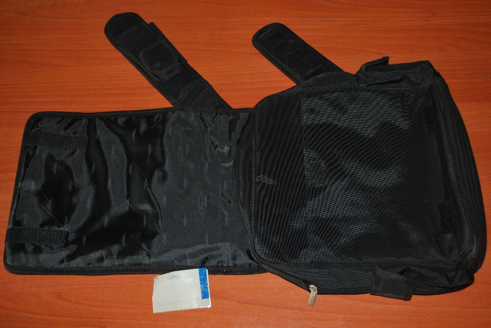 Sacola/Mala/Carteira Preta Marca Marksman Forrada a Tecido Seda (nova)