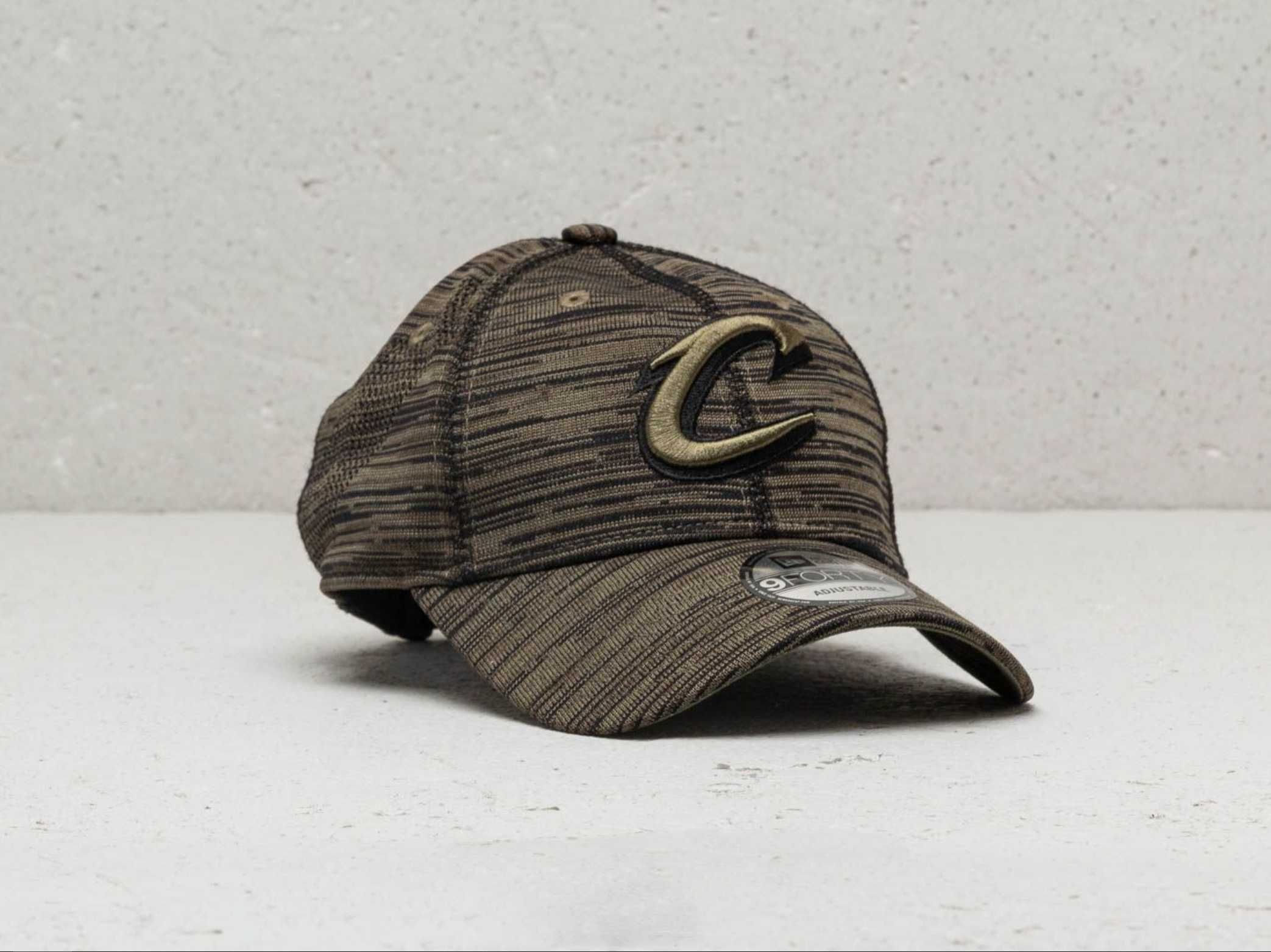 Czapka new era NBA Fit Cavaliers 9Forty olive ENGINEERED FIT CAP