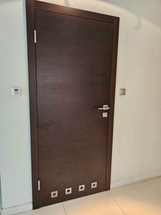 Drzwi mahoniowe + ościeżnice + klamki