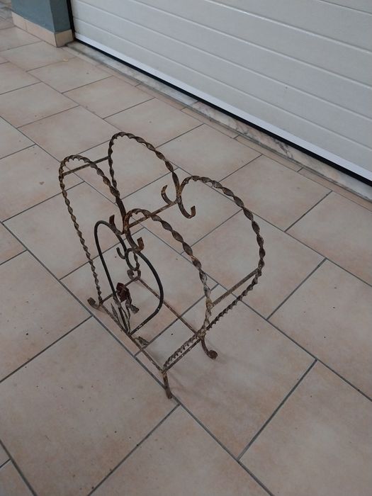 Porta guarda chuva/bengaleiro em ferro forjado