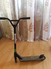 Продам самокат SCOOTER б/у