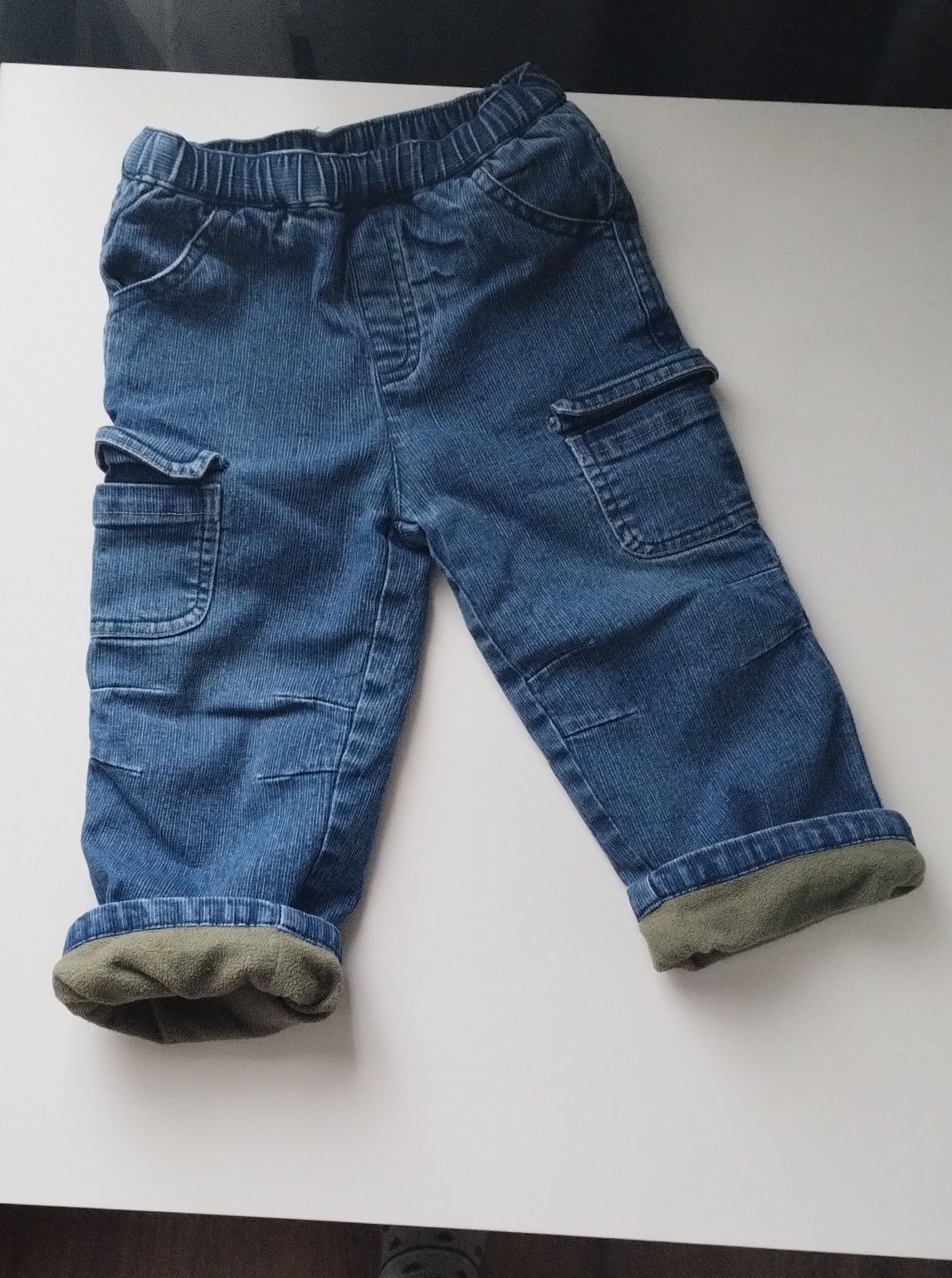 Spodnie jeansowe ocieplane r 80/86 (12/28 miesiecy)