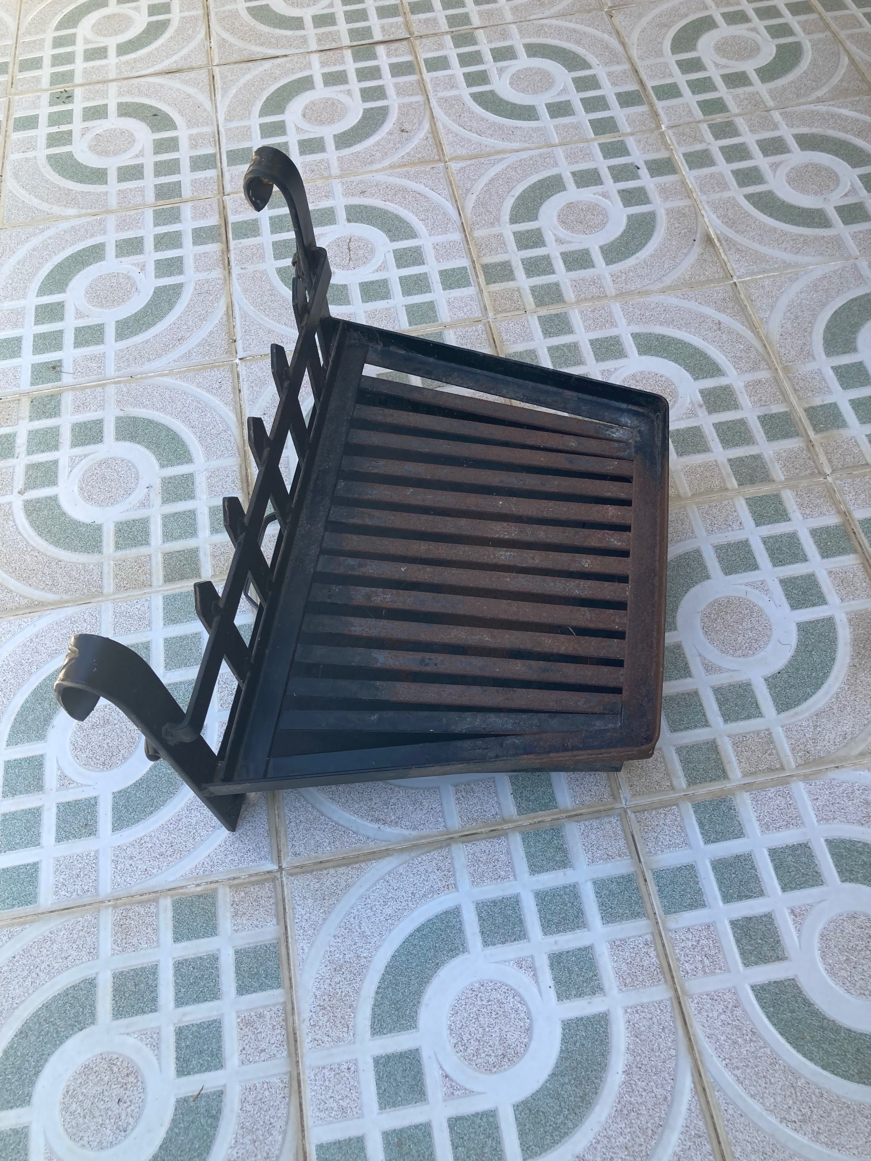 Vendo base de lareira